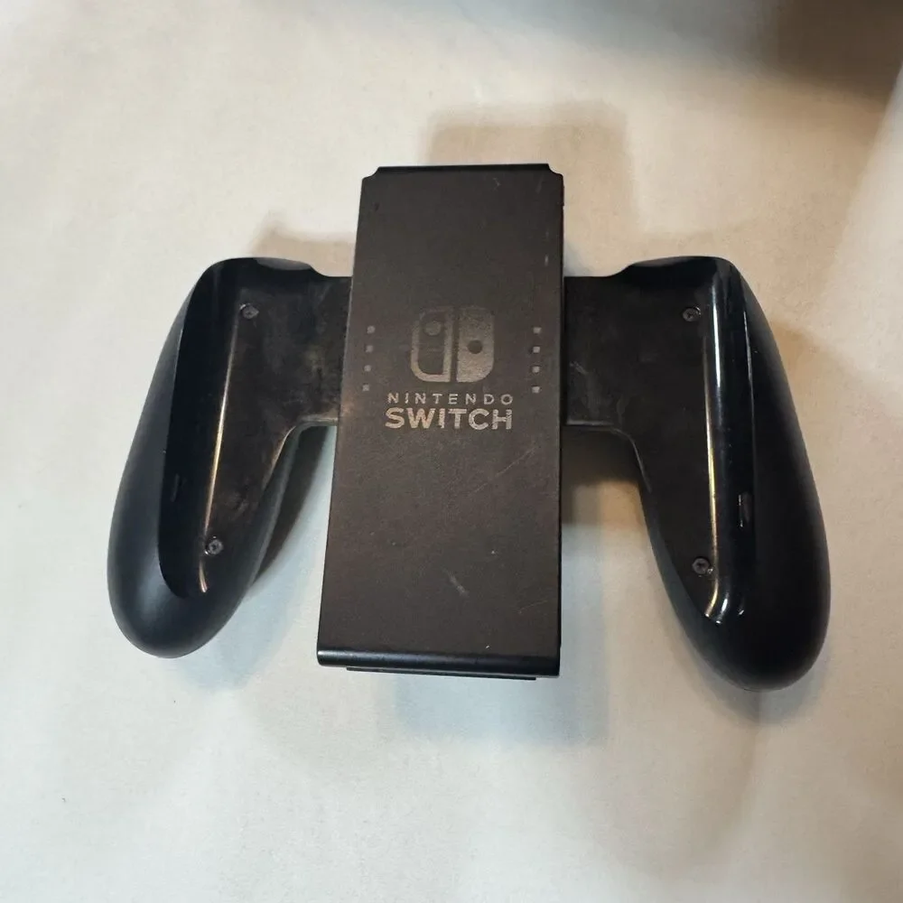 Nintendo Switch Console V1 Unpatched XAW1007 Neon Joy Cons Dock Charger Bundle